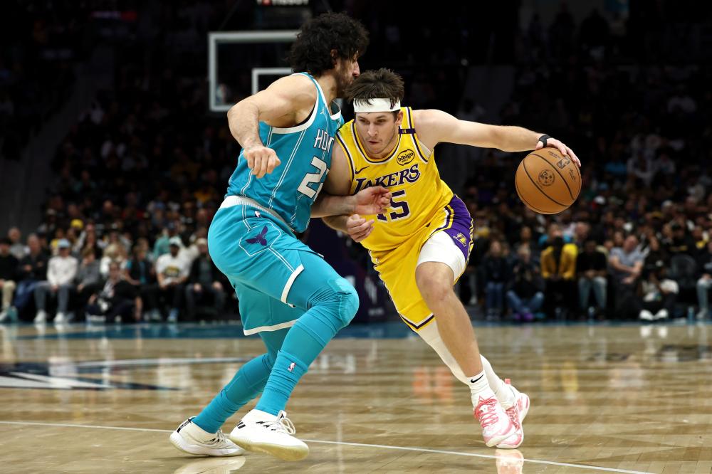 在赛场上保 在赛场上保